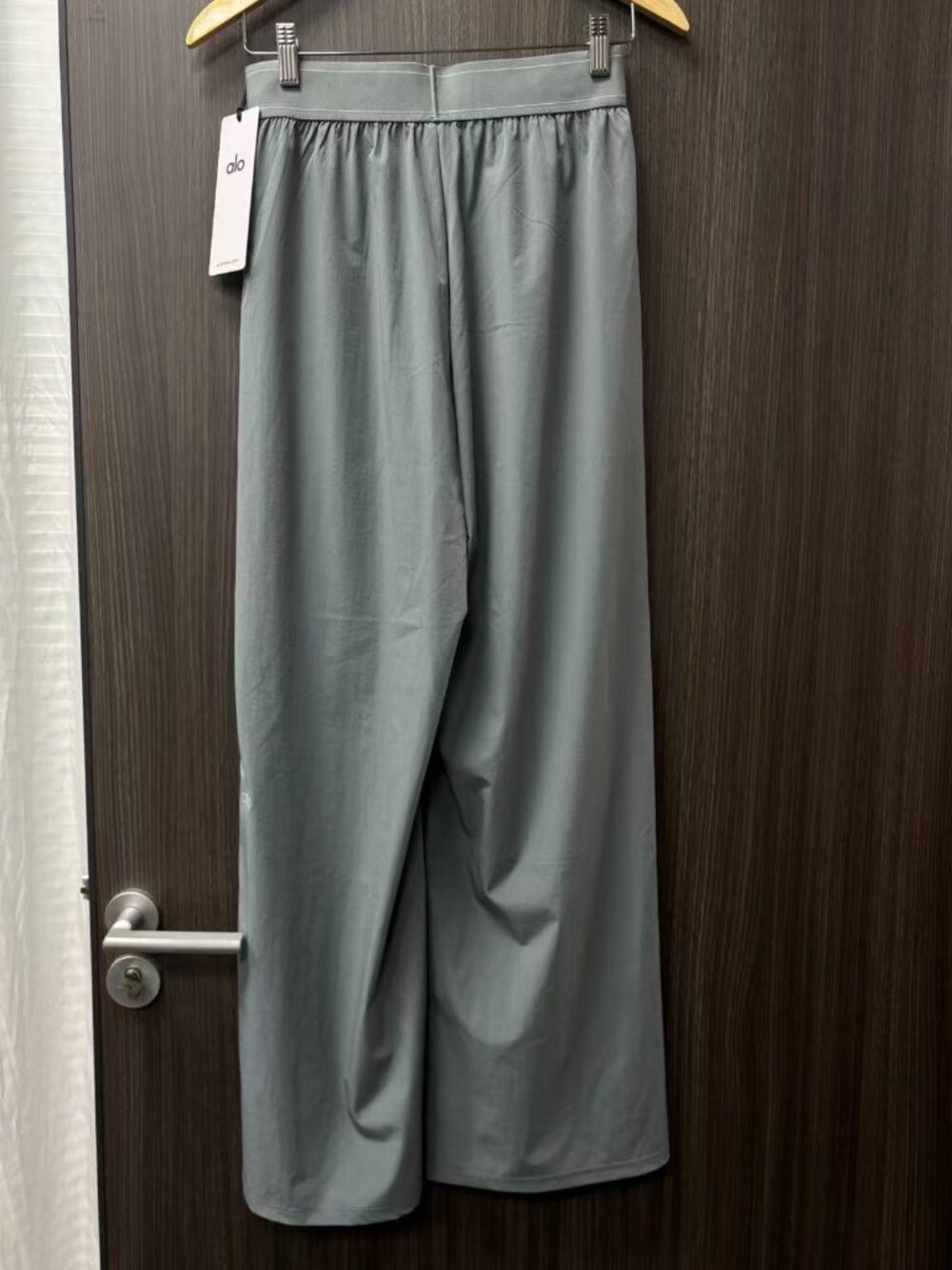ALO Yoga Steel Grey Suit Trousers Regular Size 30-inch Inner Seam ✨ - Picture 3 of 6